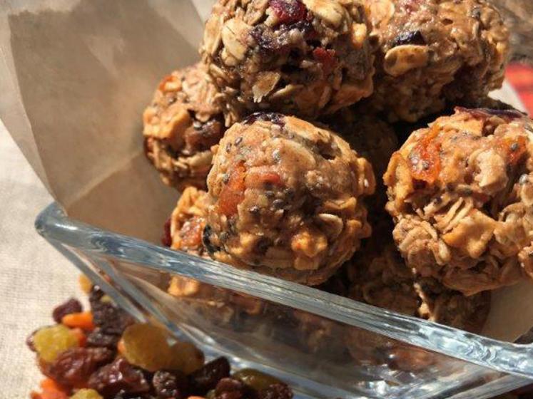 No Bake Sun Dried Fruit Energy Balls